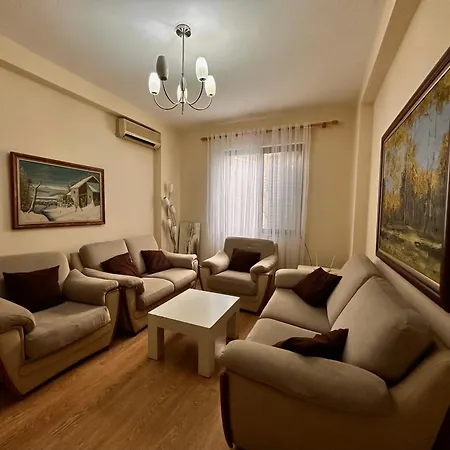 Comfort Apartment Tirana Exterior photo