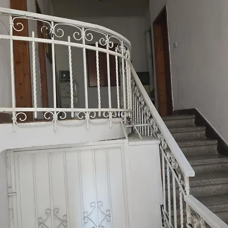 Comfort Apartment Tirana Exterior photo